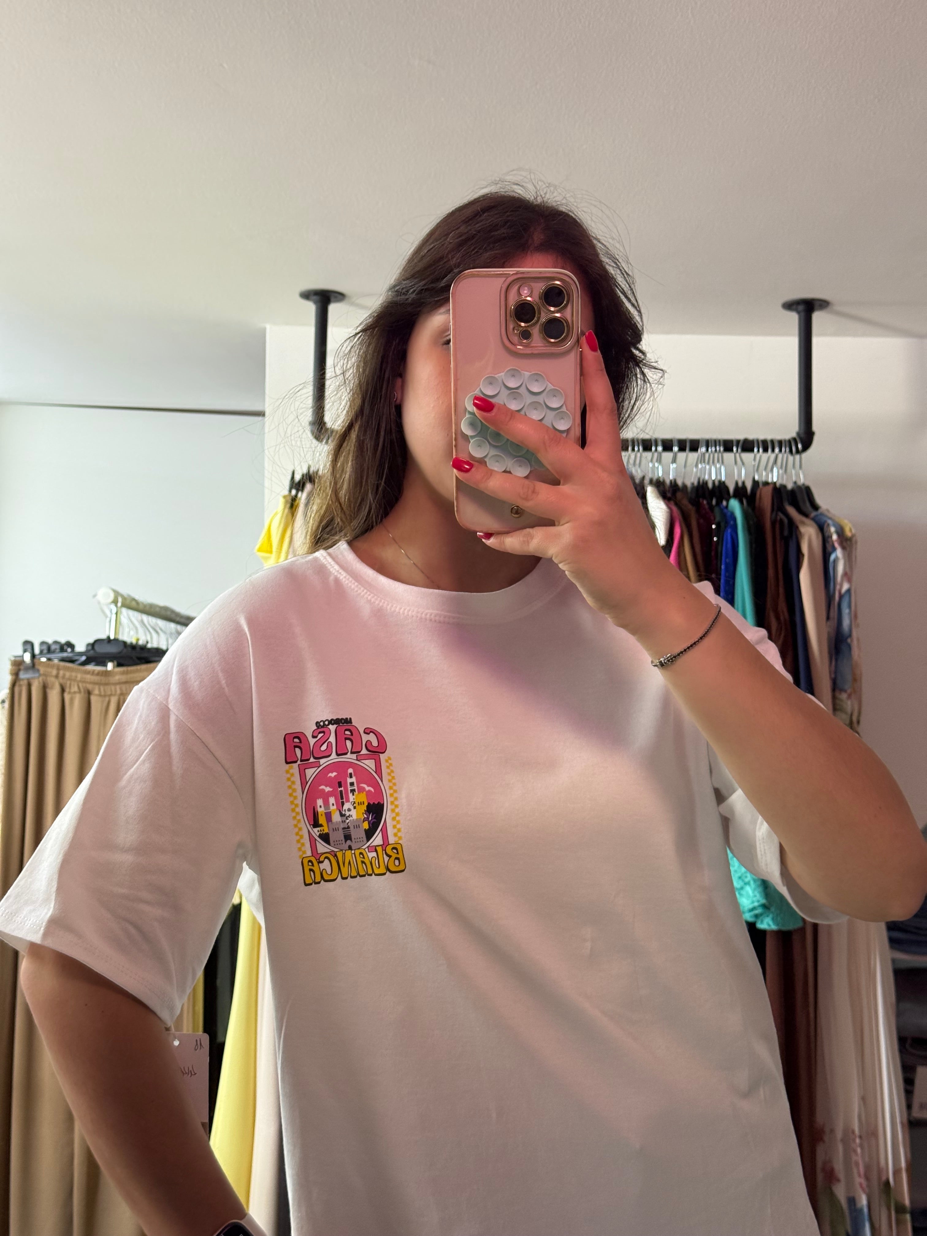 41466 T-shirt over Casablanca