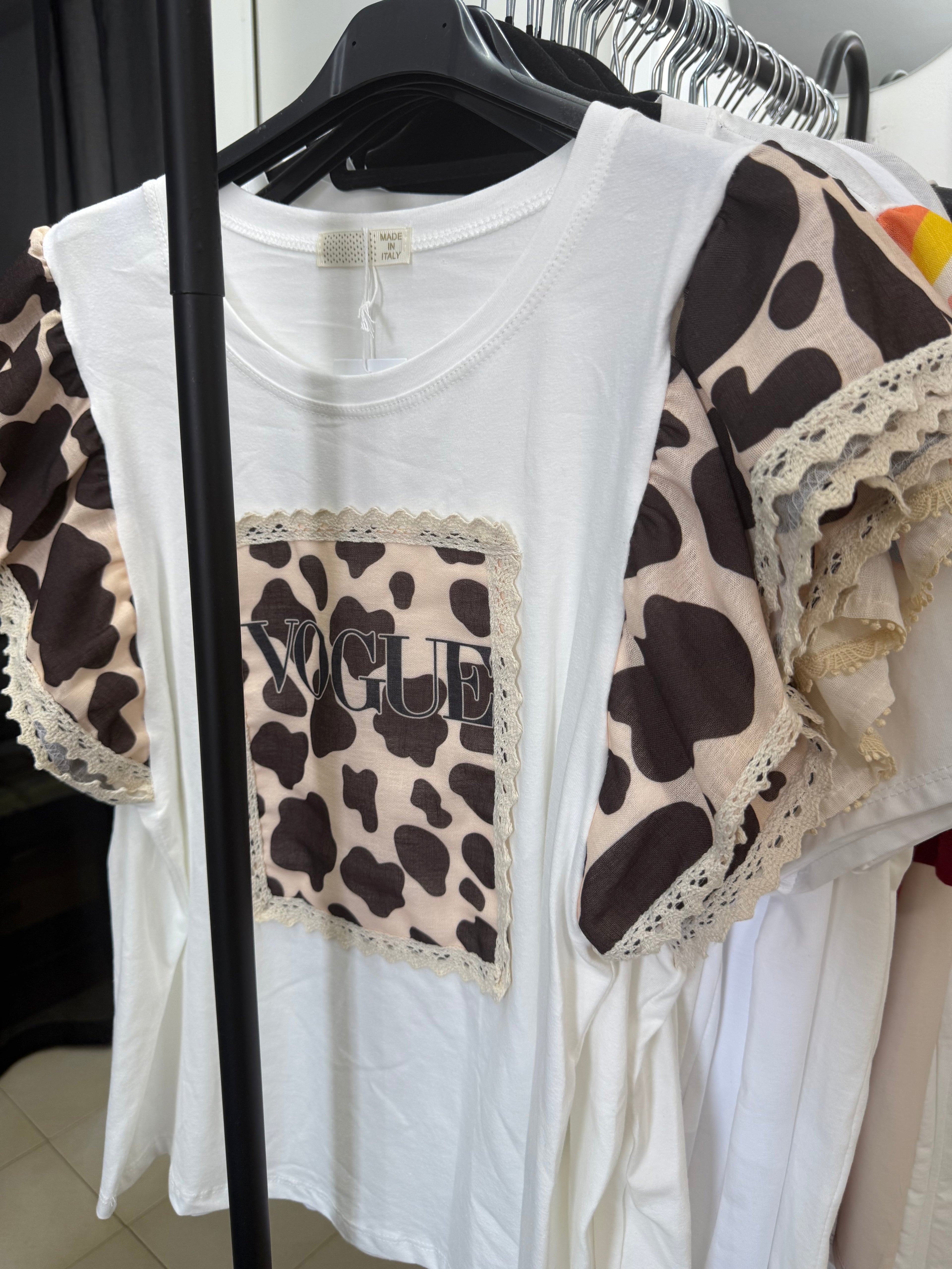 T-shirt Vogue
