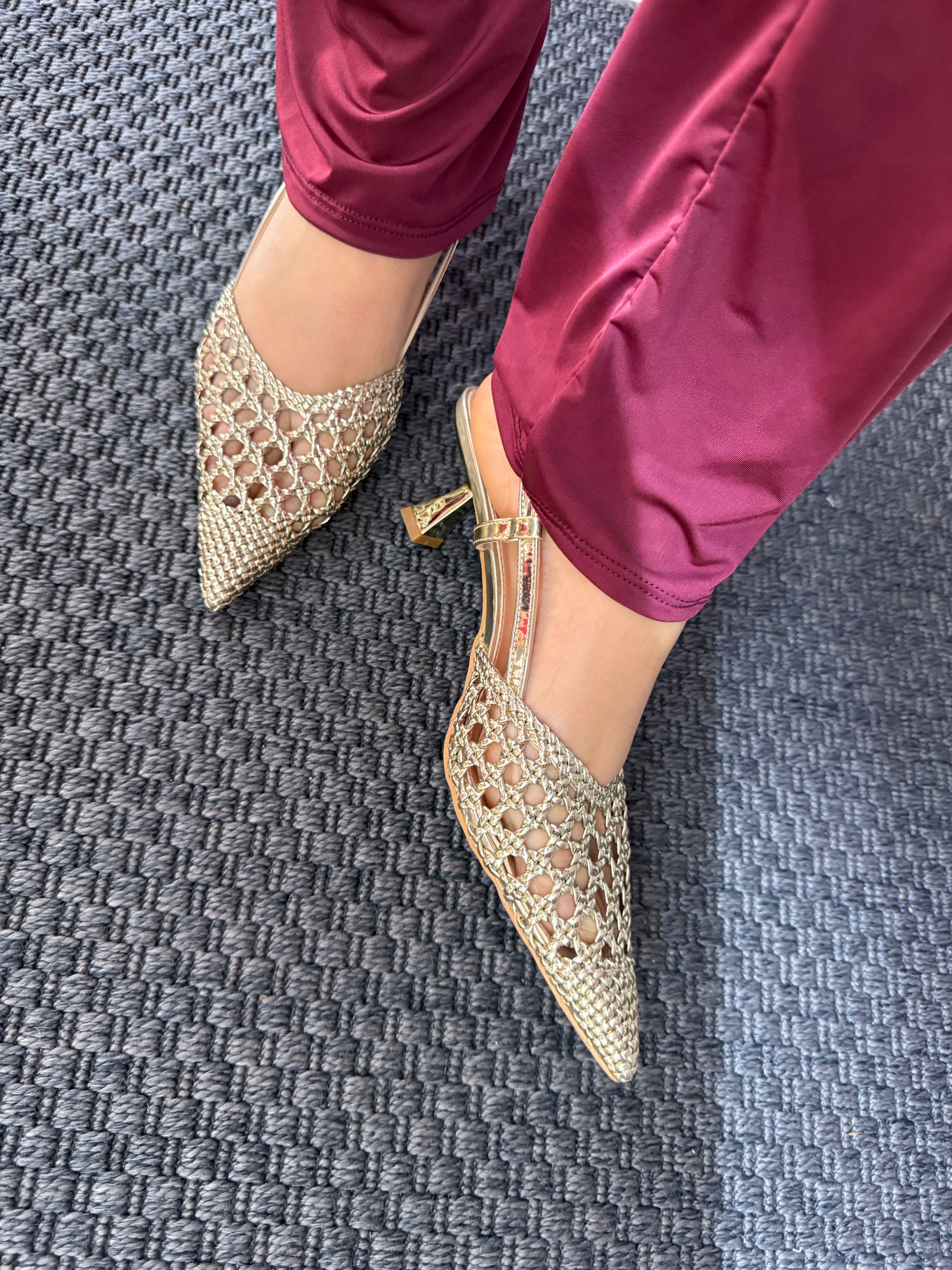 X88-10 Slingback Gold