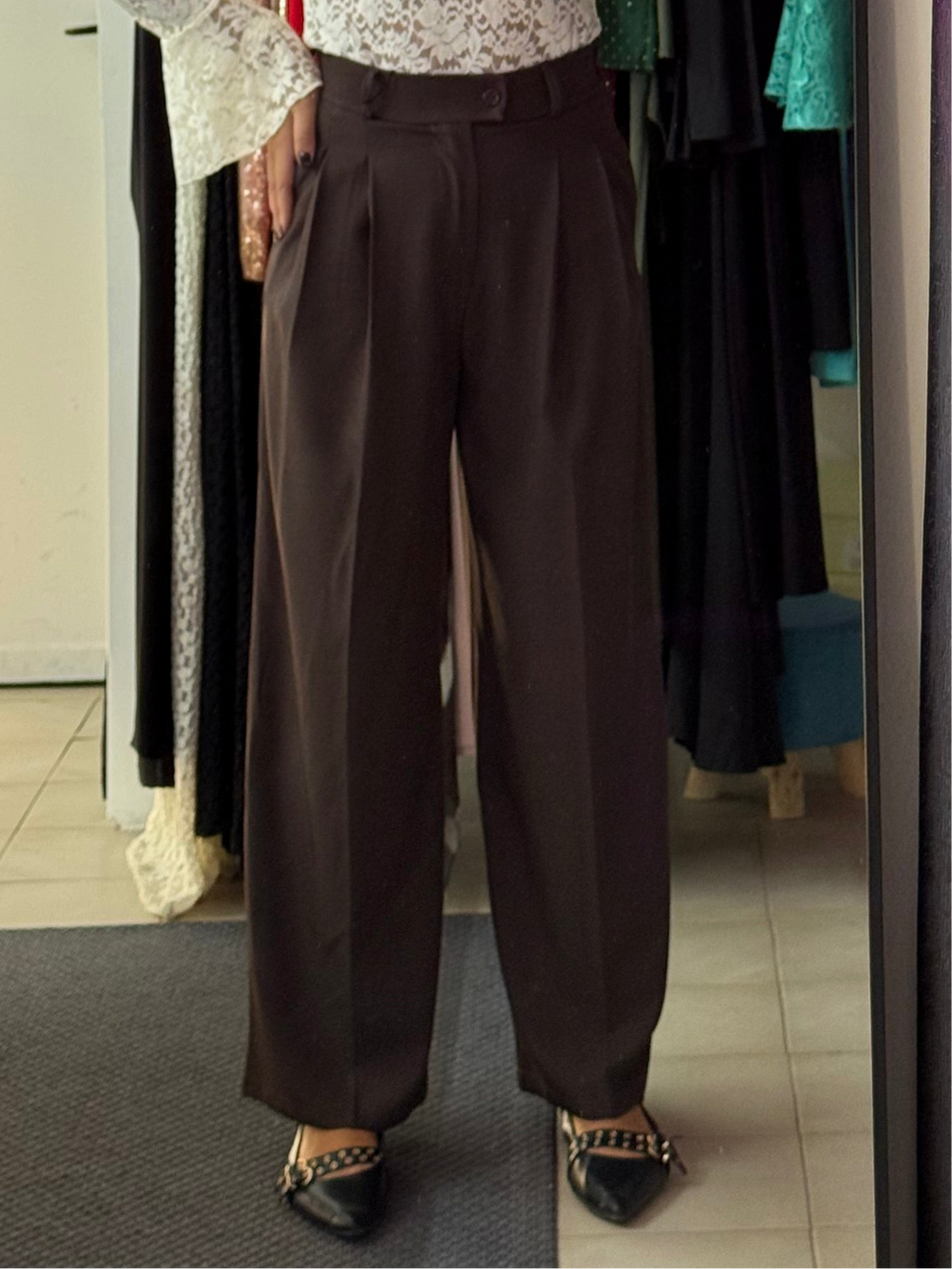 6271 Pantalone Leila