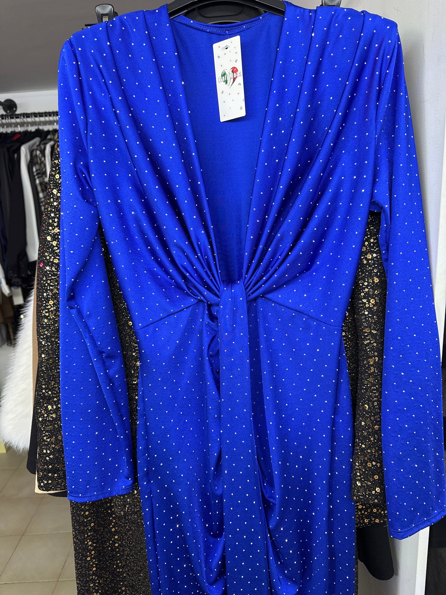 5589 Abito Luxury