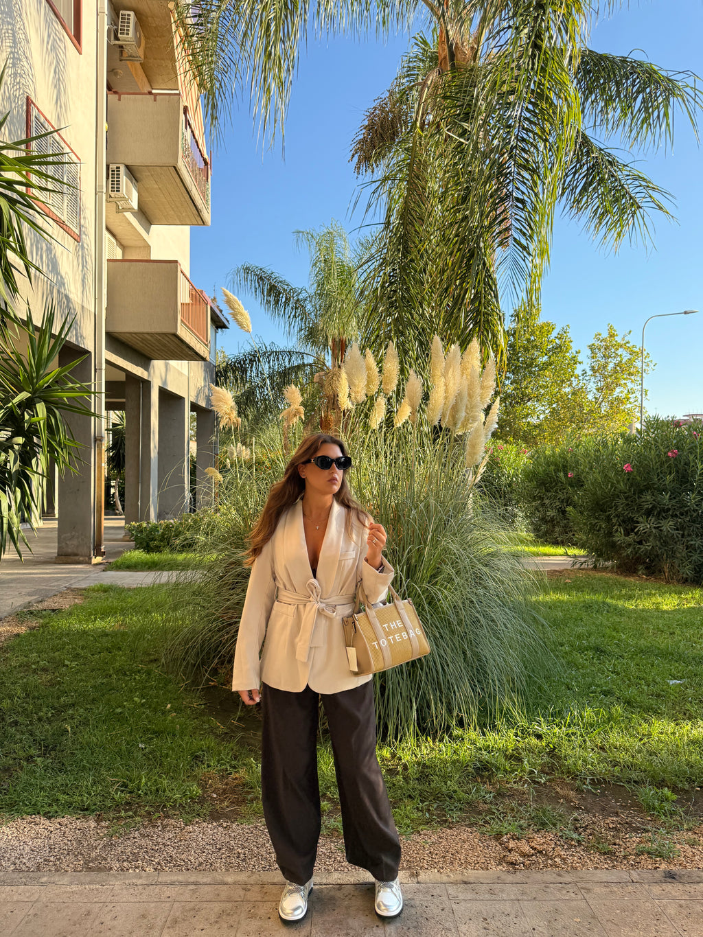 6271 Pantalone Leila