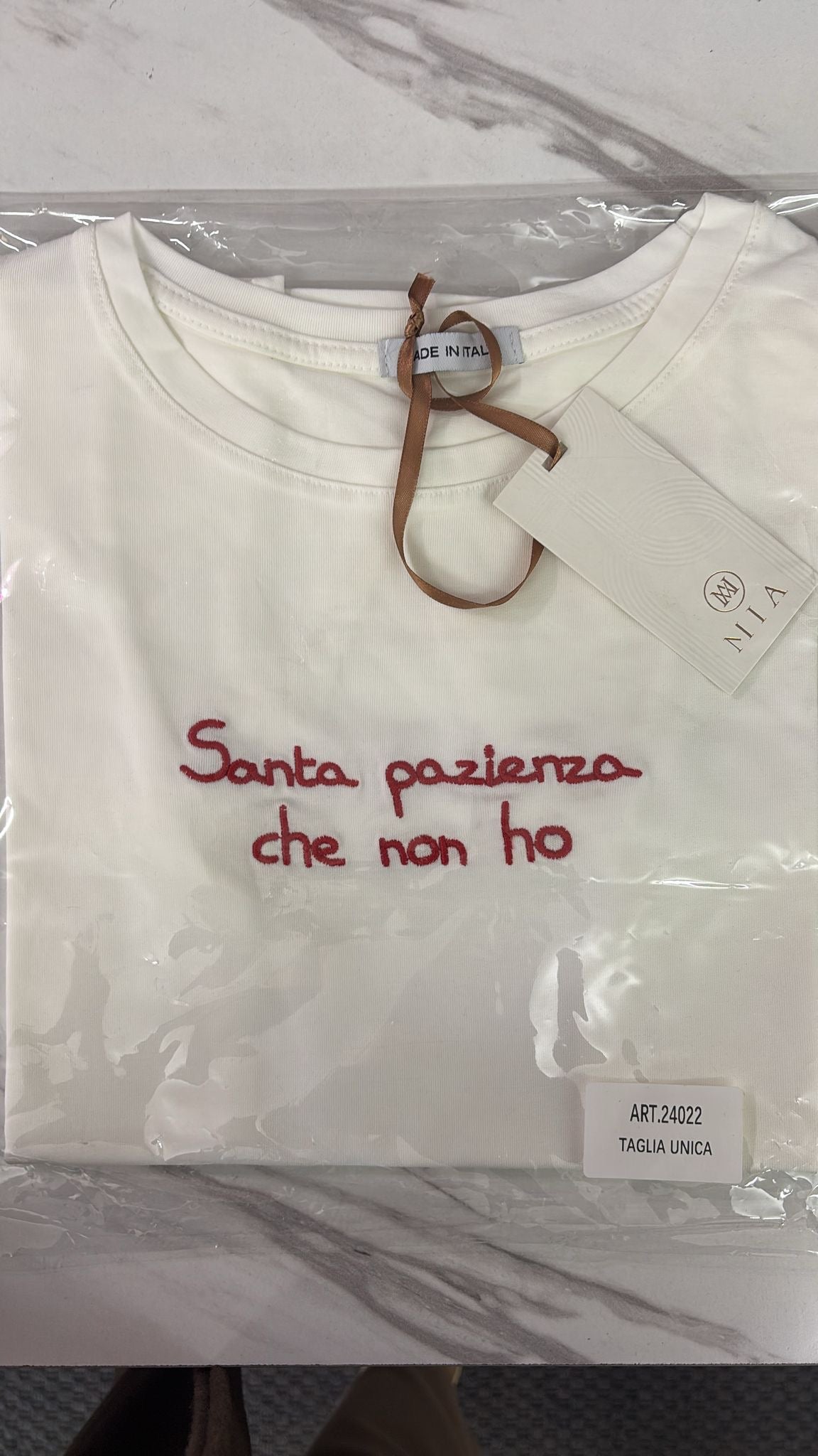 24022 T-shirt “Santa pazienza che non ho”