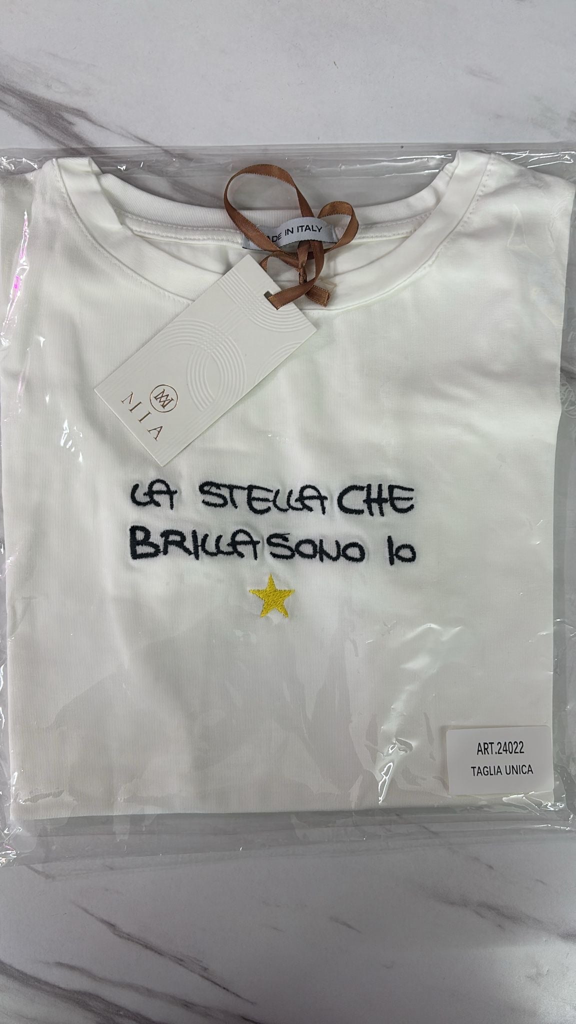 T-shirt “La stella che brilla sono io”